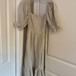 Nothing Fits But Gingham Dress (Maternity/Non-Maternity)